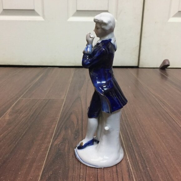 Vintage Ceramic Renaissance Flute Player Figure Made In Korea 8" Hand Painted - Picture 4 of 7